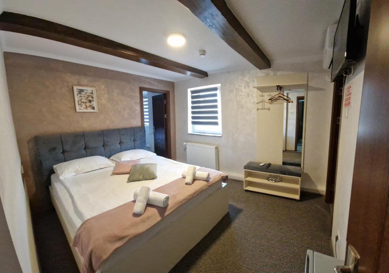 Casa Vatra Radauti Hostel Kültér fotó