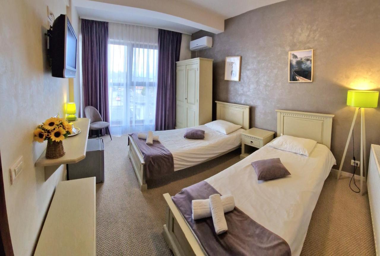 Casa Vatra Radauti Hostel Kültér fotó