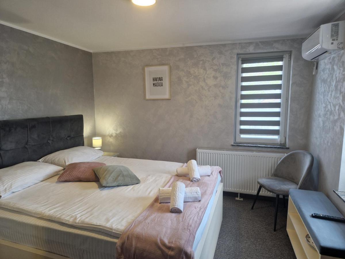 Casa Vatra Radauti Hostel Kültér fotó