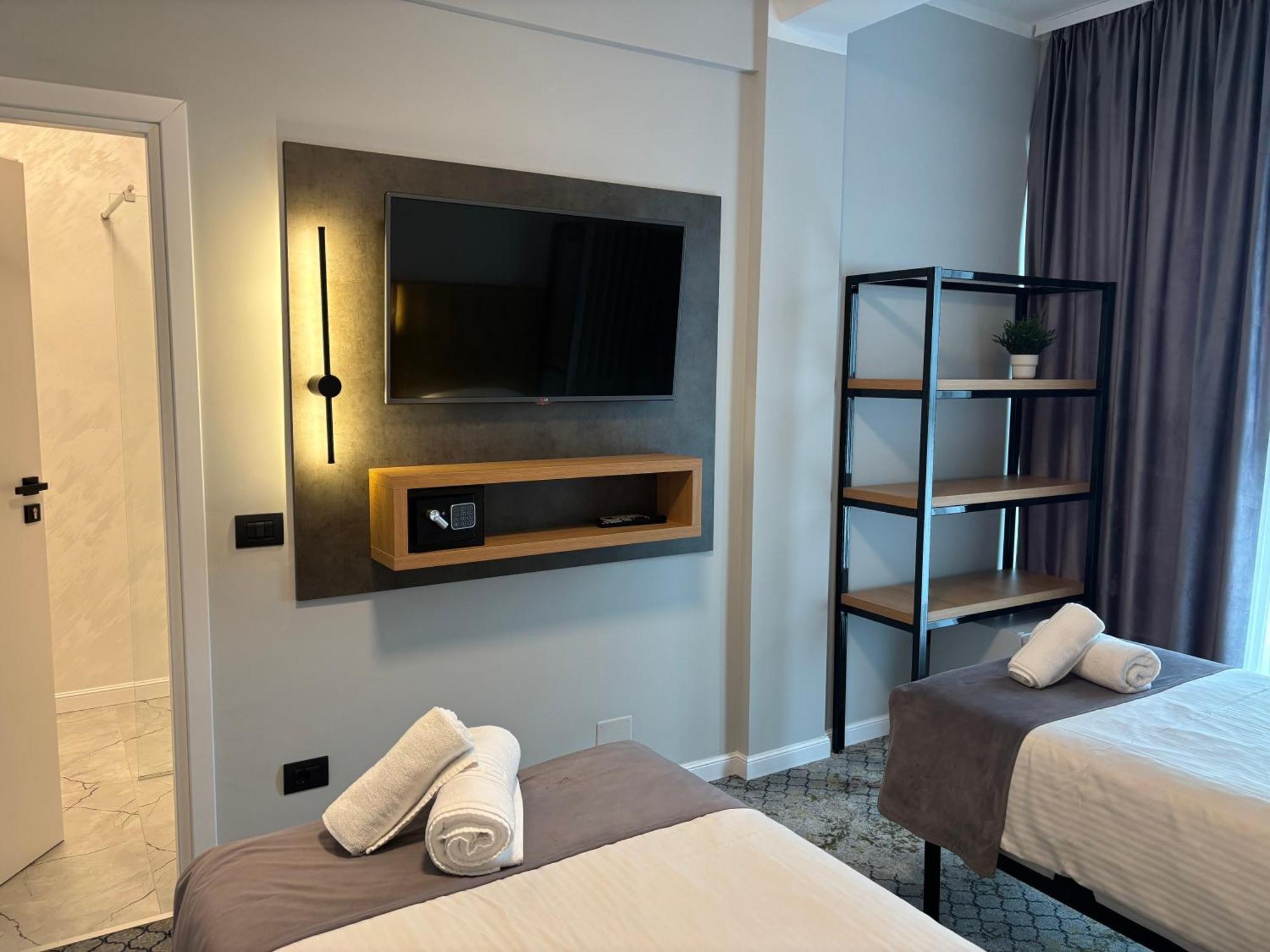 Casa Vatra Radauti Hostel Kültér fotó