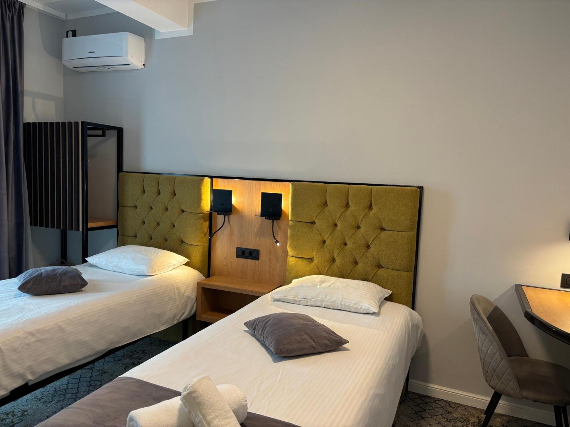 Casa Vatra Radauti Hostel Kültér fotó